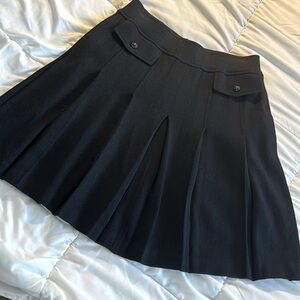 St. John. Modern twist of the classics skirt
